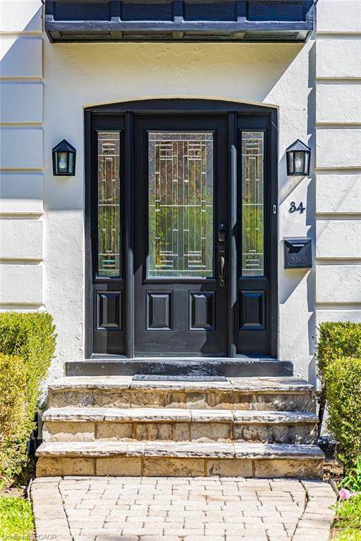 Hamilton, ON L8P 2V4,34 Amelia Street