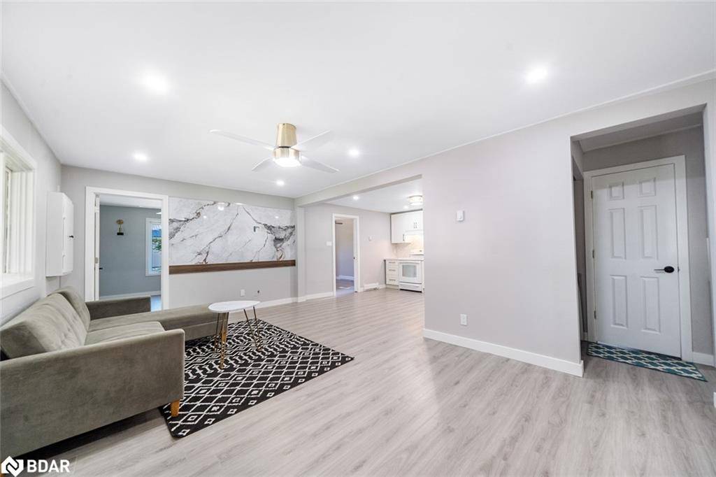 Georgian Bay, ON P0C 1H0,597 High Street