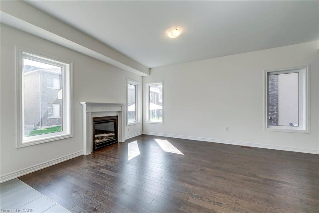 Burlington, ON L7M 0Z9,3914 Leonardo Street