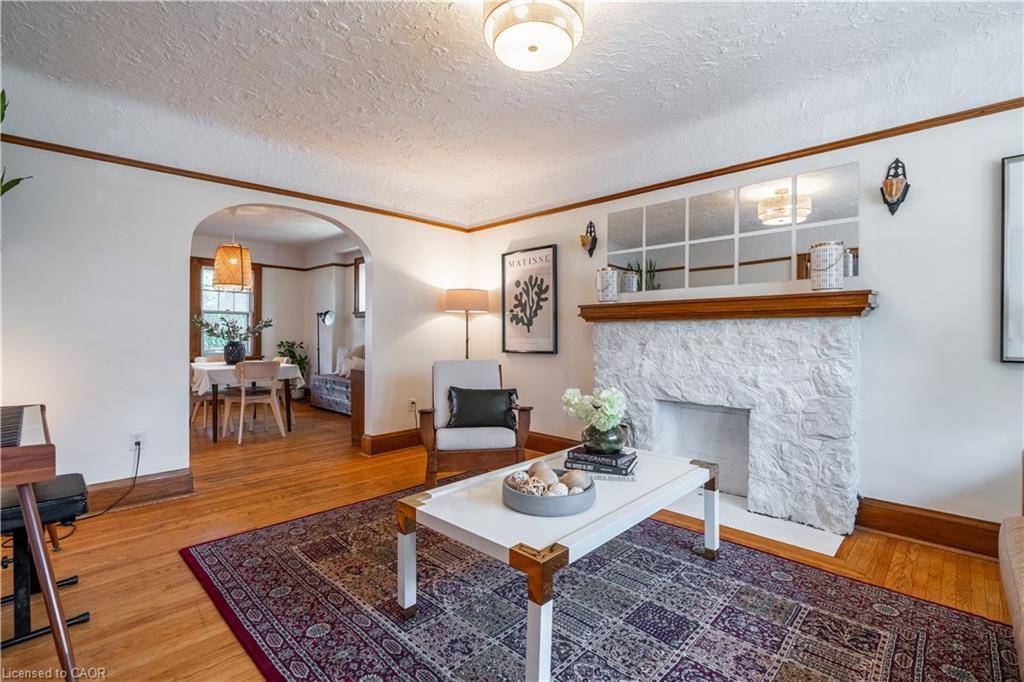 Hamilton, ON L8K 3A1,26 Weir Street S