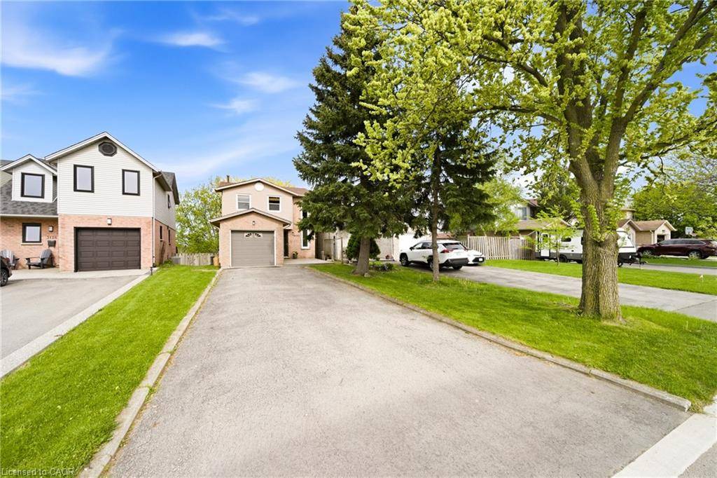 3124 Driftwood Drive, Burlington, ON L7M 3C9