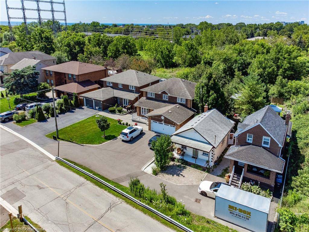 Mississauga, ON L5E 2M5,1104 Haig Boulevard