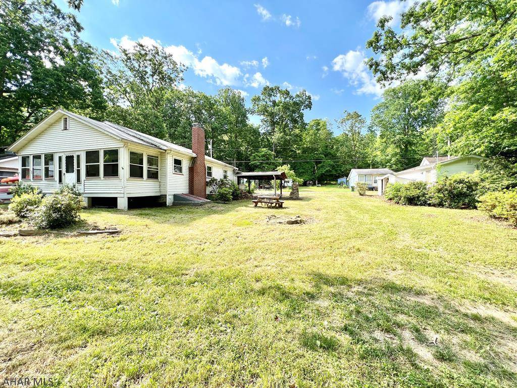 Hopewell, PA 16650,186 Cypher Beach Road, Hopewell, PA 16650