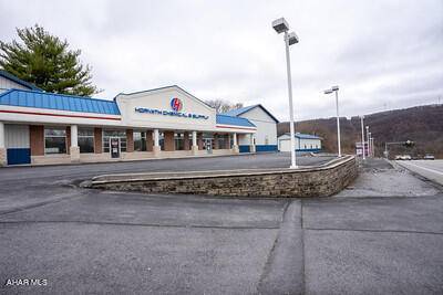 Roaring Spring, PA 16673,7821 Woodbury Pike, Roaring Spring, PA 16673