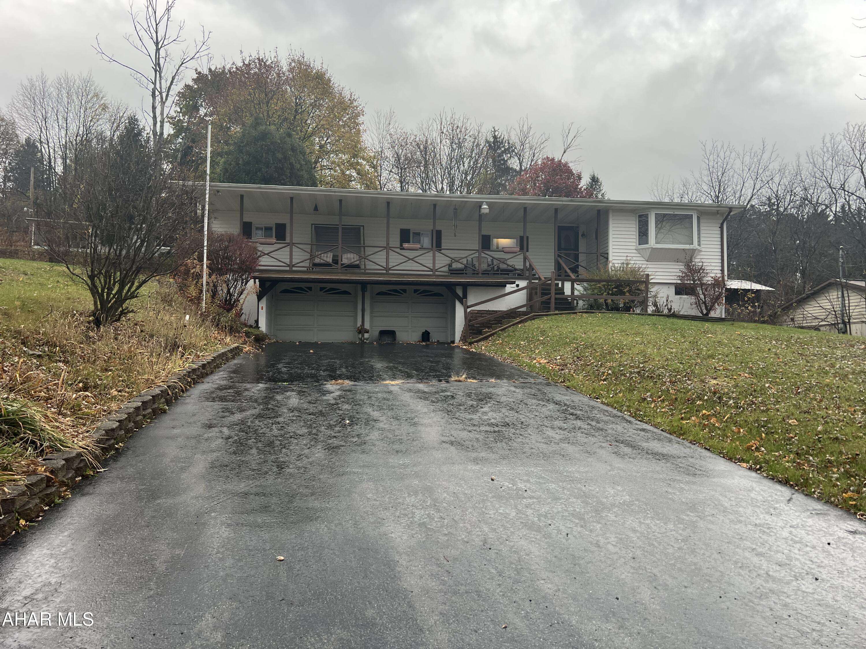 Altoona, PA 16602,1509 E Hamilton Lane, Altoona, PA 16602