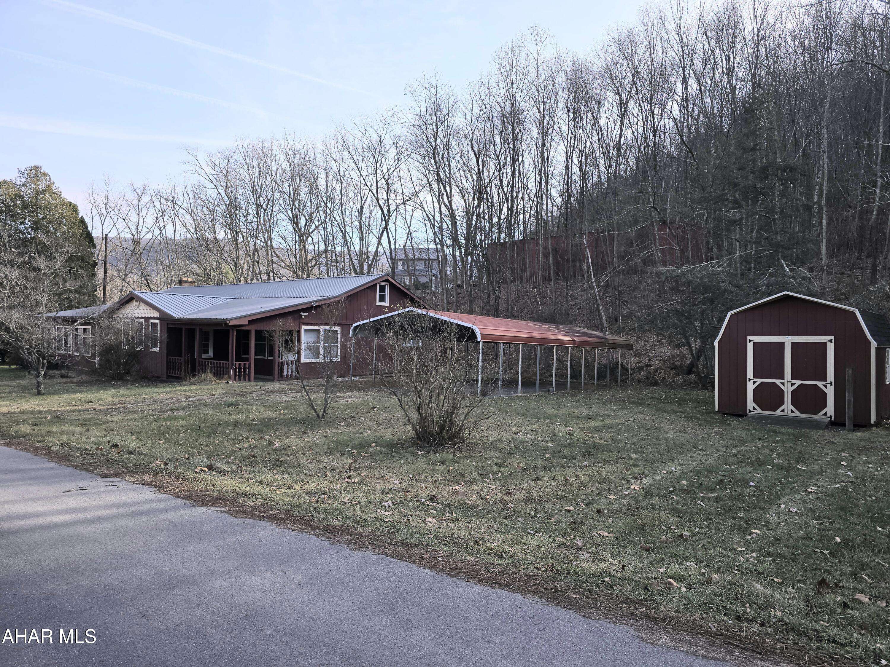 Saxton, PA 16678,788 Raven Run Road, Saxton, PA 16678