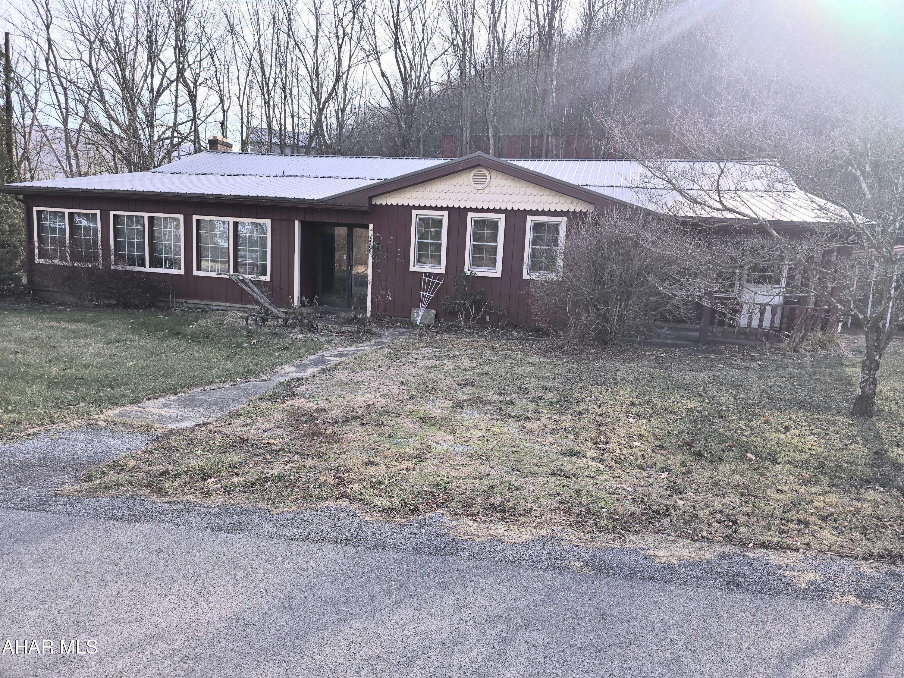 Saxton, PA 16678,788 Raven Run Road, Saxton, PA 16678