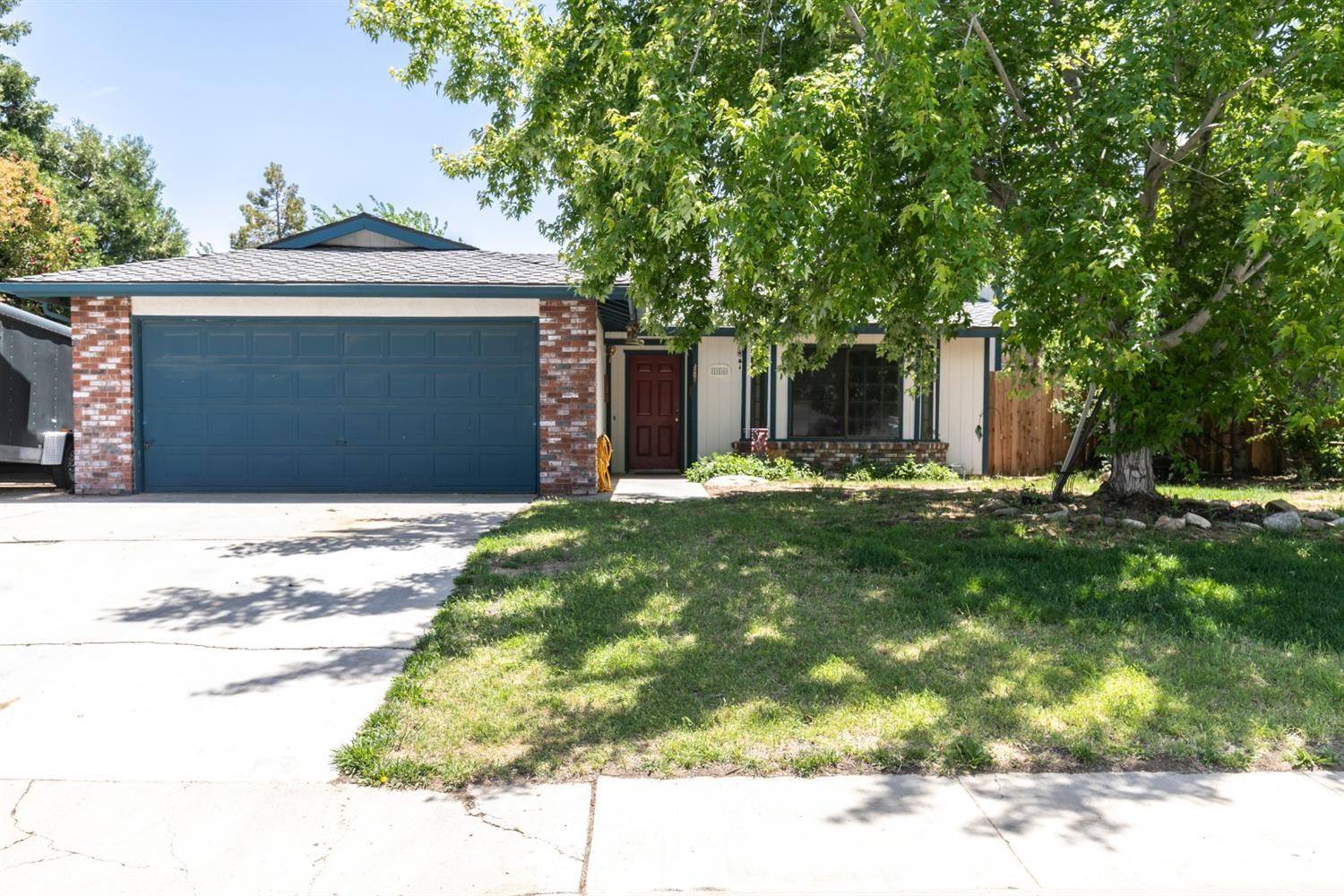 Tehachapi, CA 93561,116 Chaparrel Street