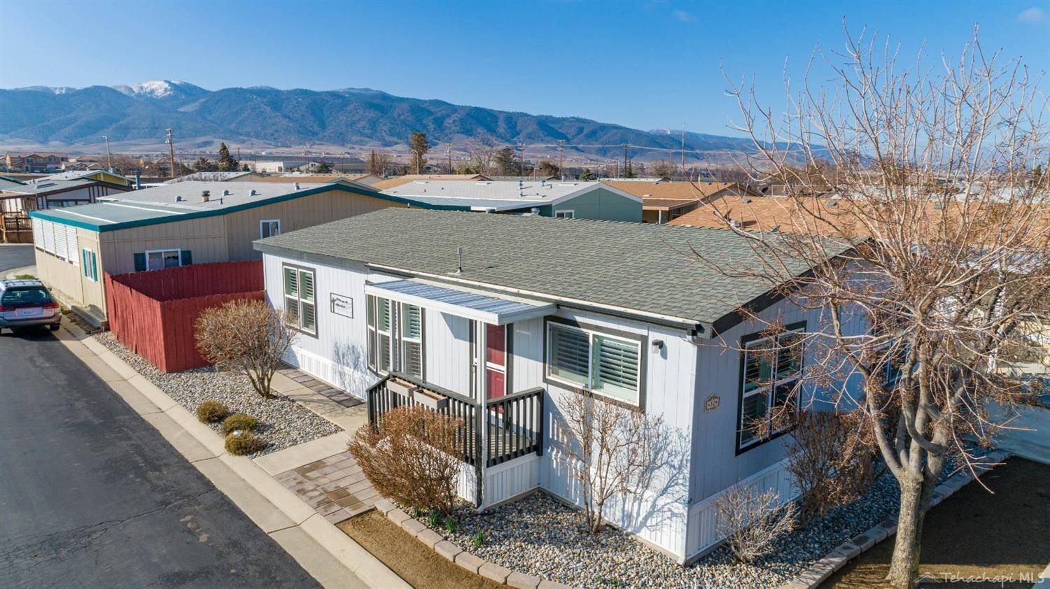 Tehachapi, CA 93561,600 S Dennison Road #32