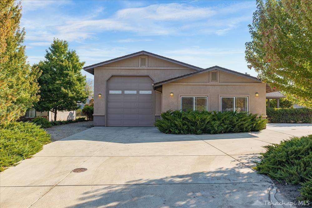 Tehachapi, CA 93561,29941 Pinedale Drive