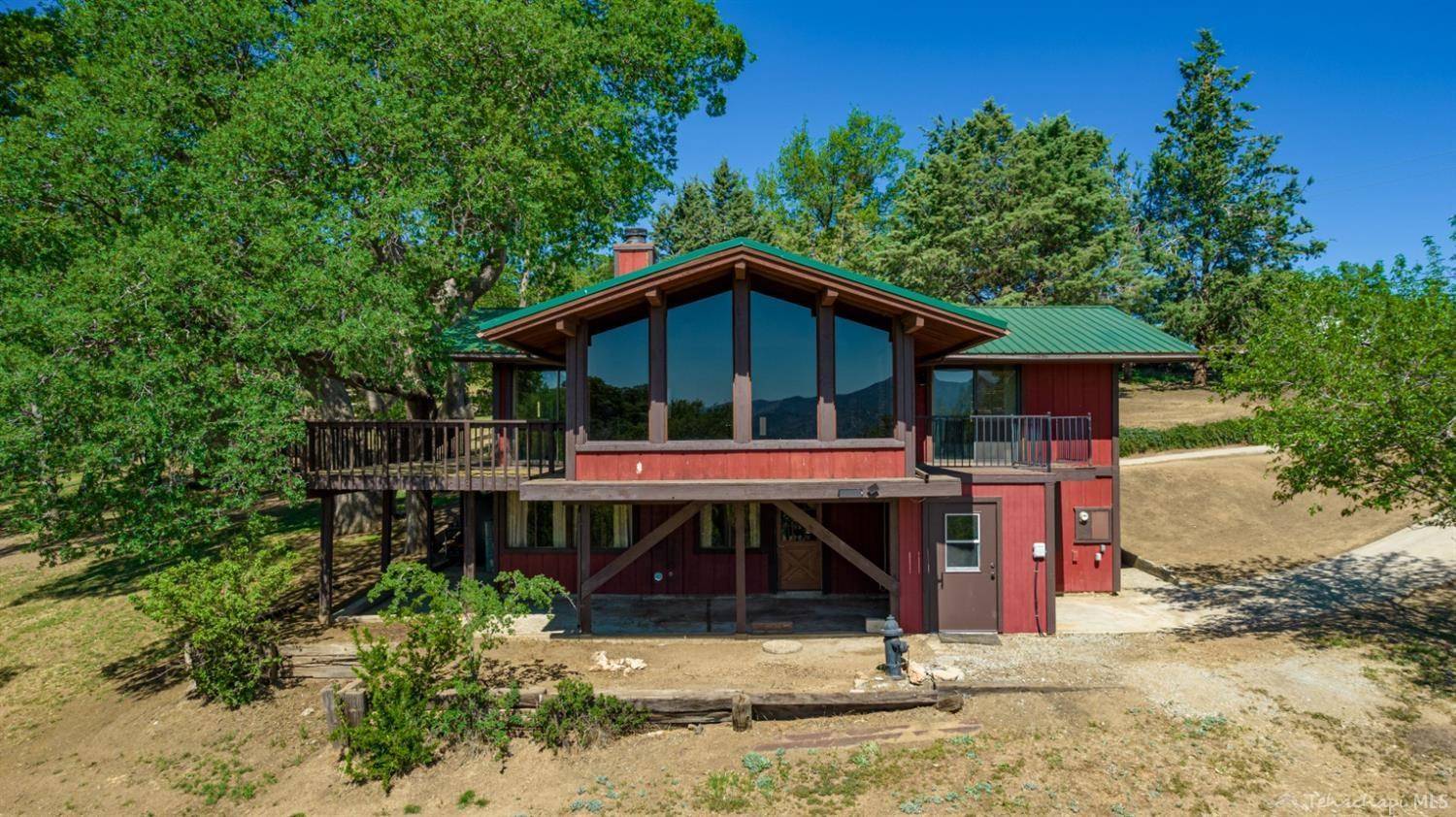 Tehachapi, CA 93561,24270 Woodbine Court