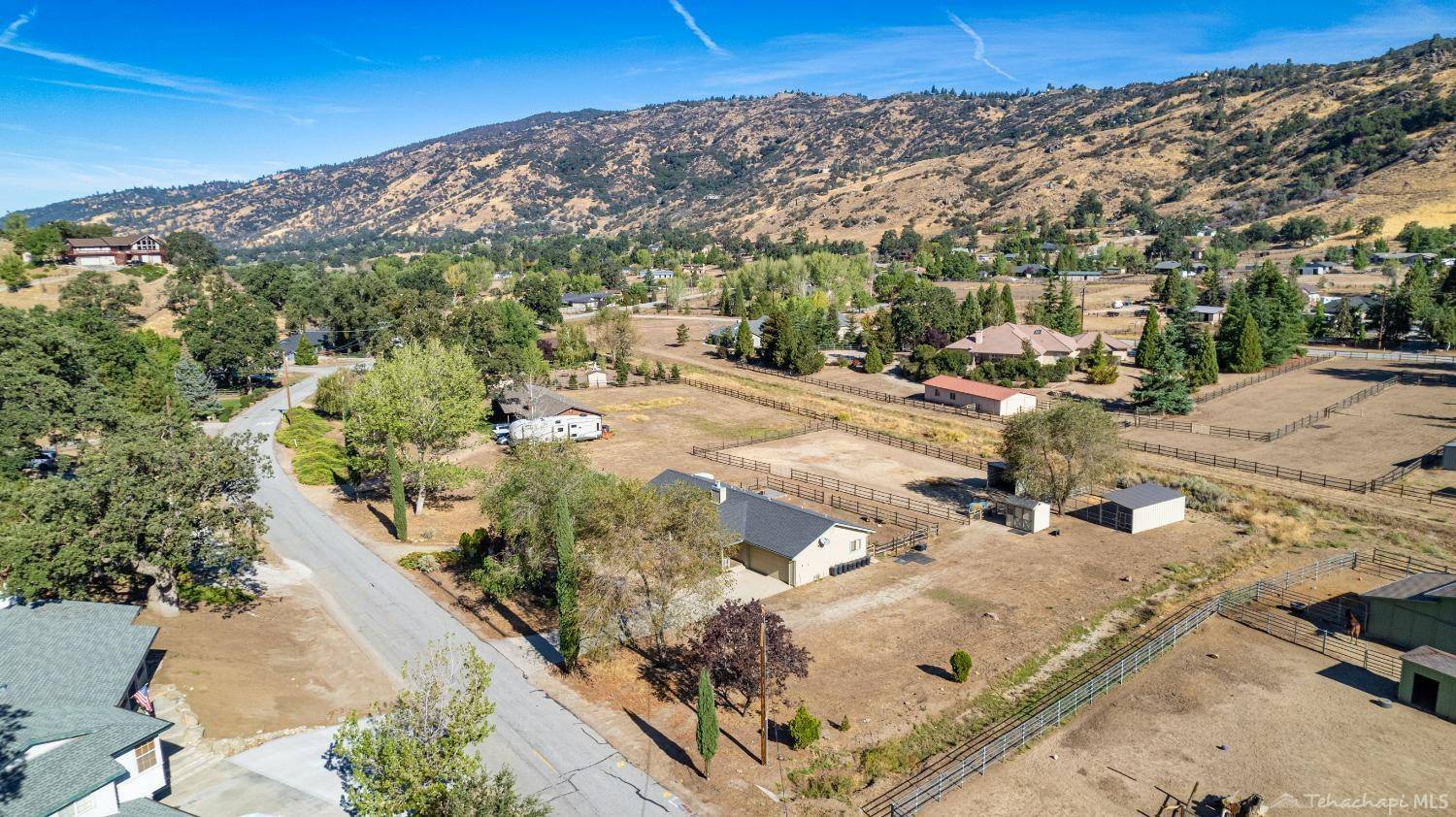 Tehachapi, CA,26341 Columbia