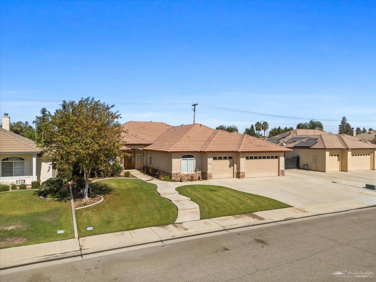 Bakersfield, CA 93314,15732 Screaming Eagle Avenue