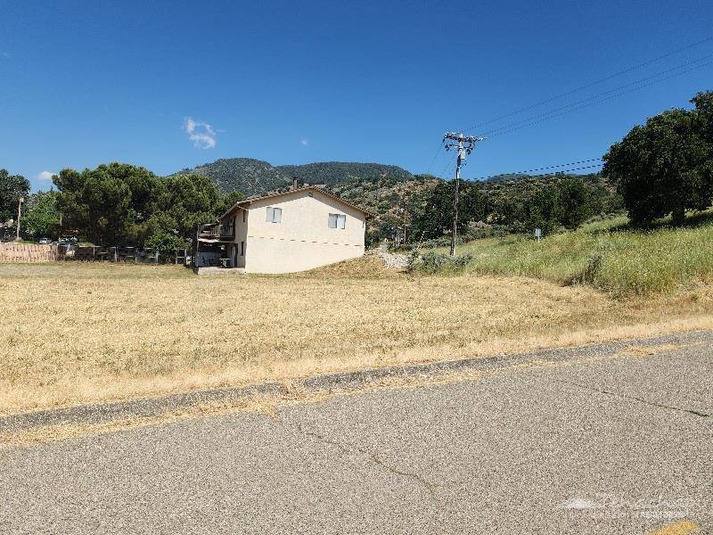 Tehachapi, CA 93561,0 Bold Venture Drive