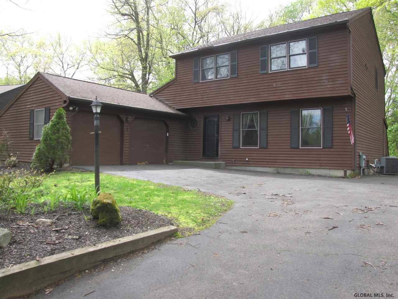 Guilderland, NY 12203,310 RIDGEWOOD Circle