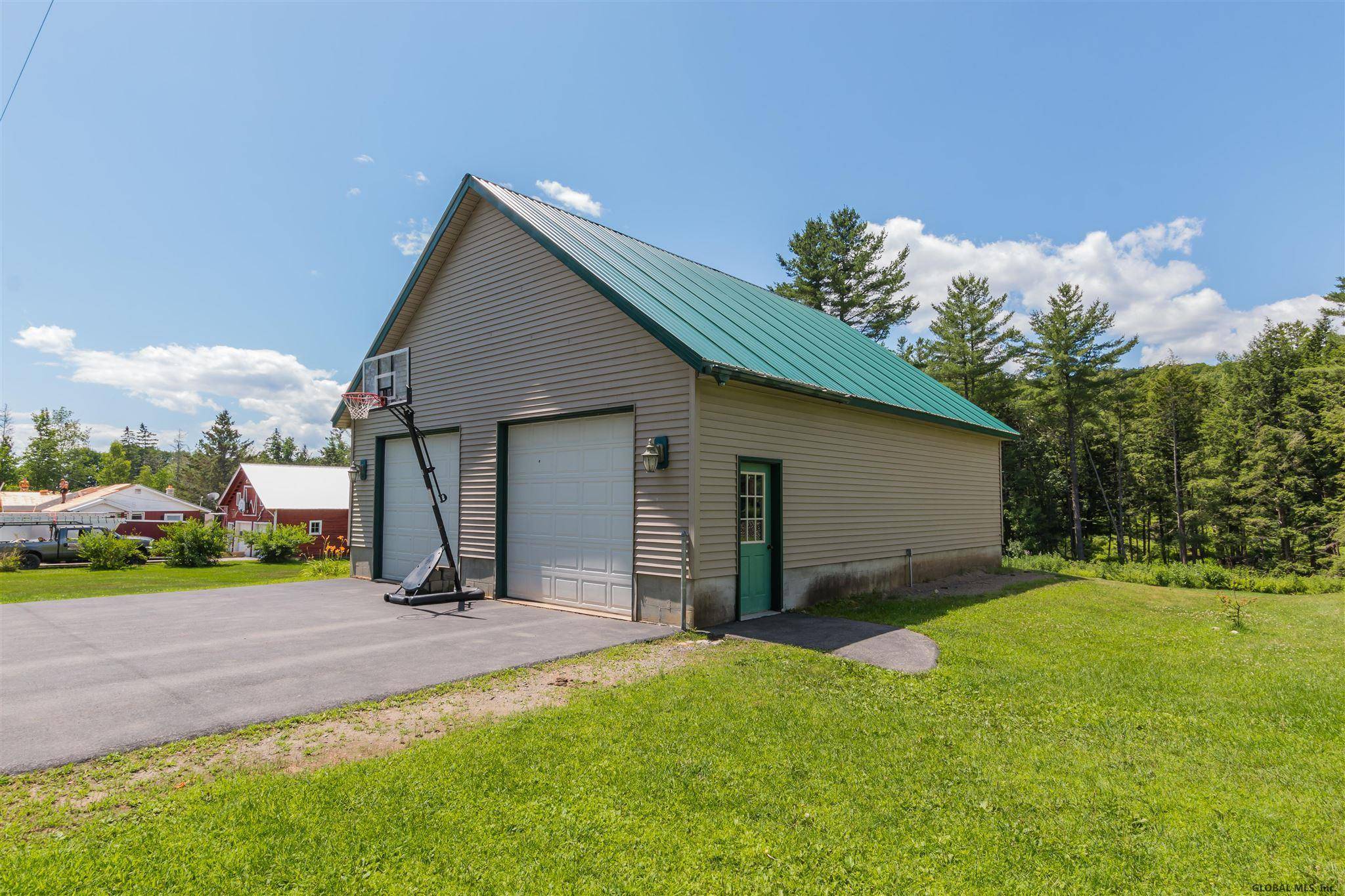 Hope, NY 12134,699 MAPLE GROVE Road