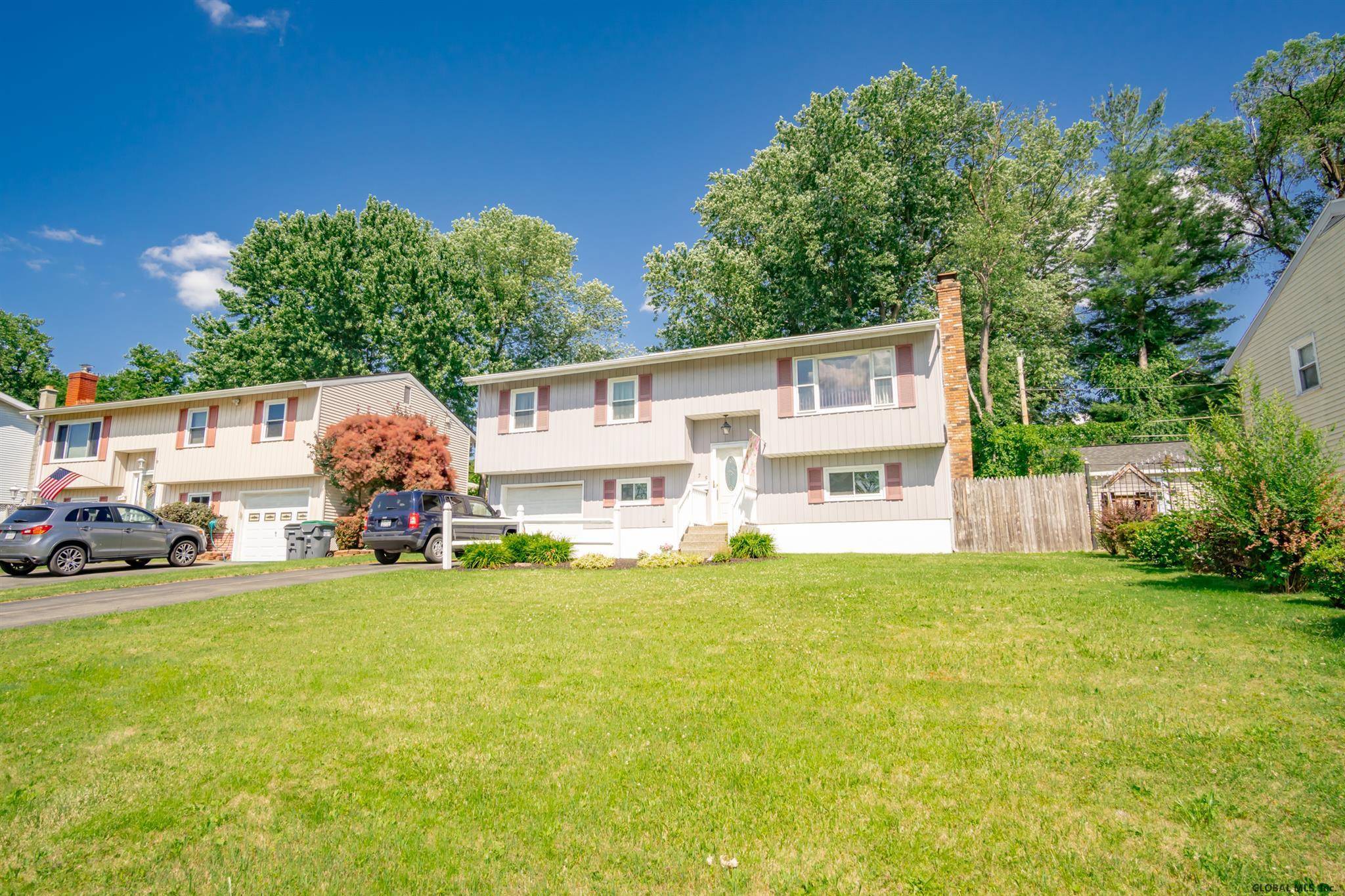 Colonie, NY 12110,25 BAILEY Avenue