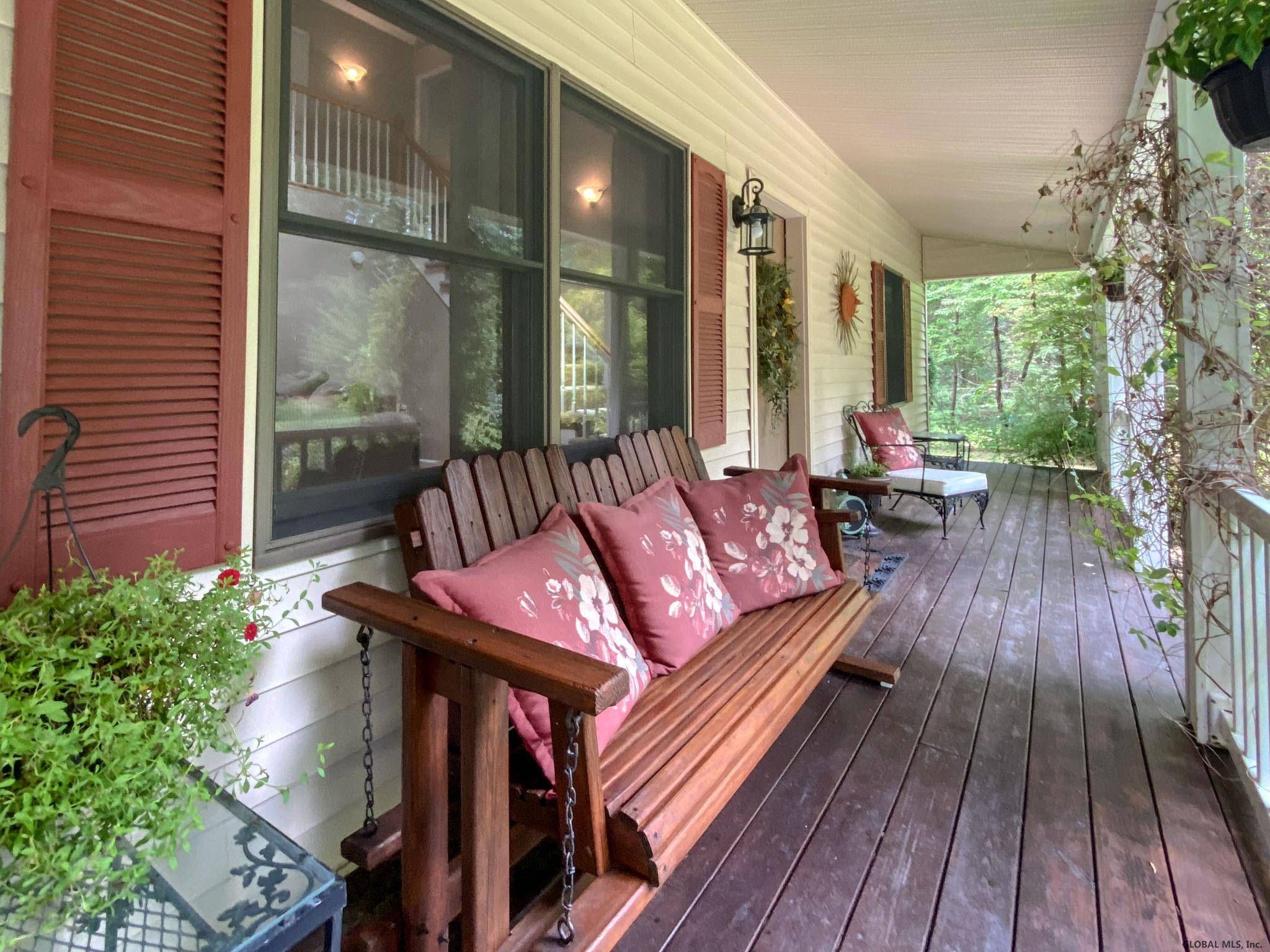 Moreau, NY 12831,37 BARRINGTON Drive
