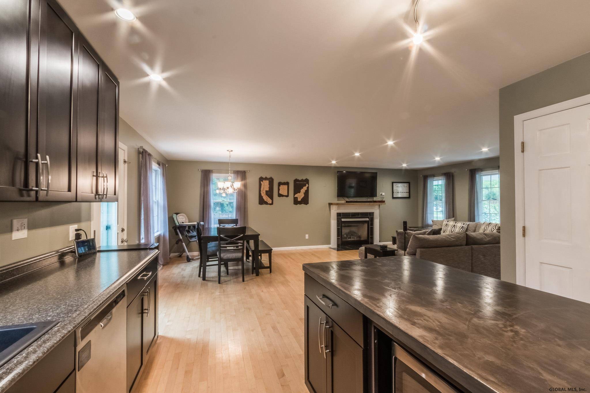 Galway, NY 12074,5416 PARKIS MILLS Road