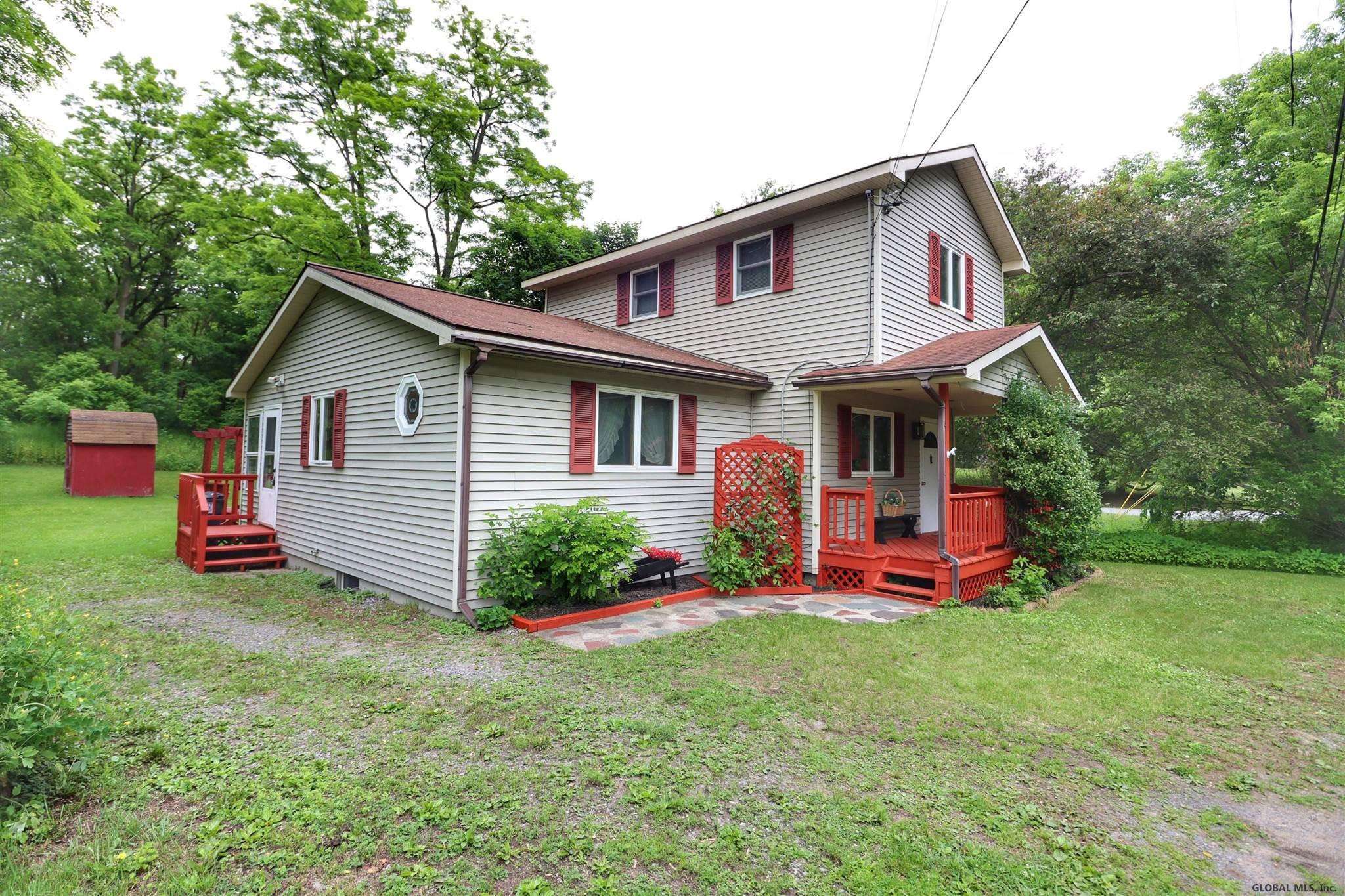 Amsterdam, NY 12177,232 MOHAWK Drive