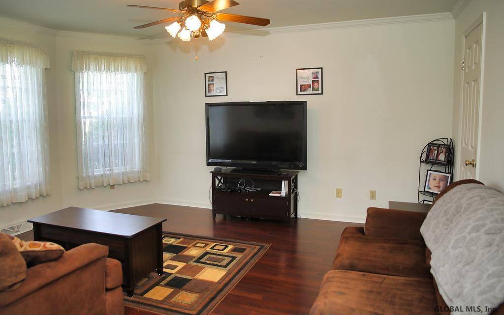 Amsterdam, NY 12010,26 COLUMBIA Street