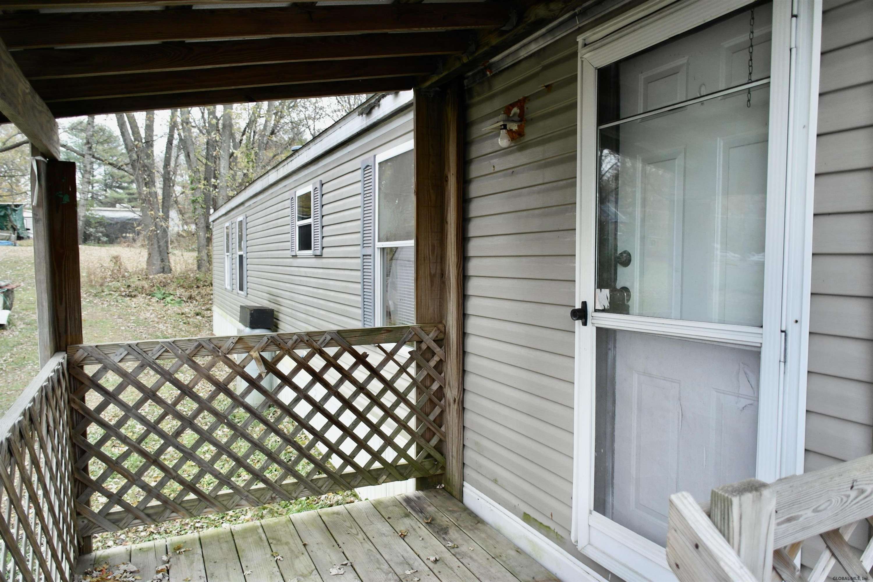 Johnstown, NY 12078,109 LAKE Avenue