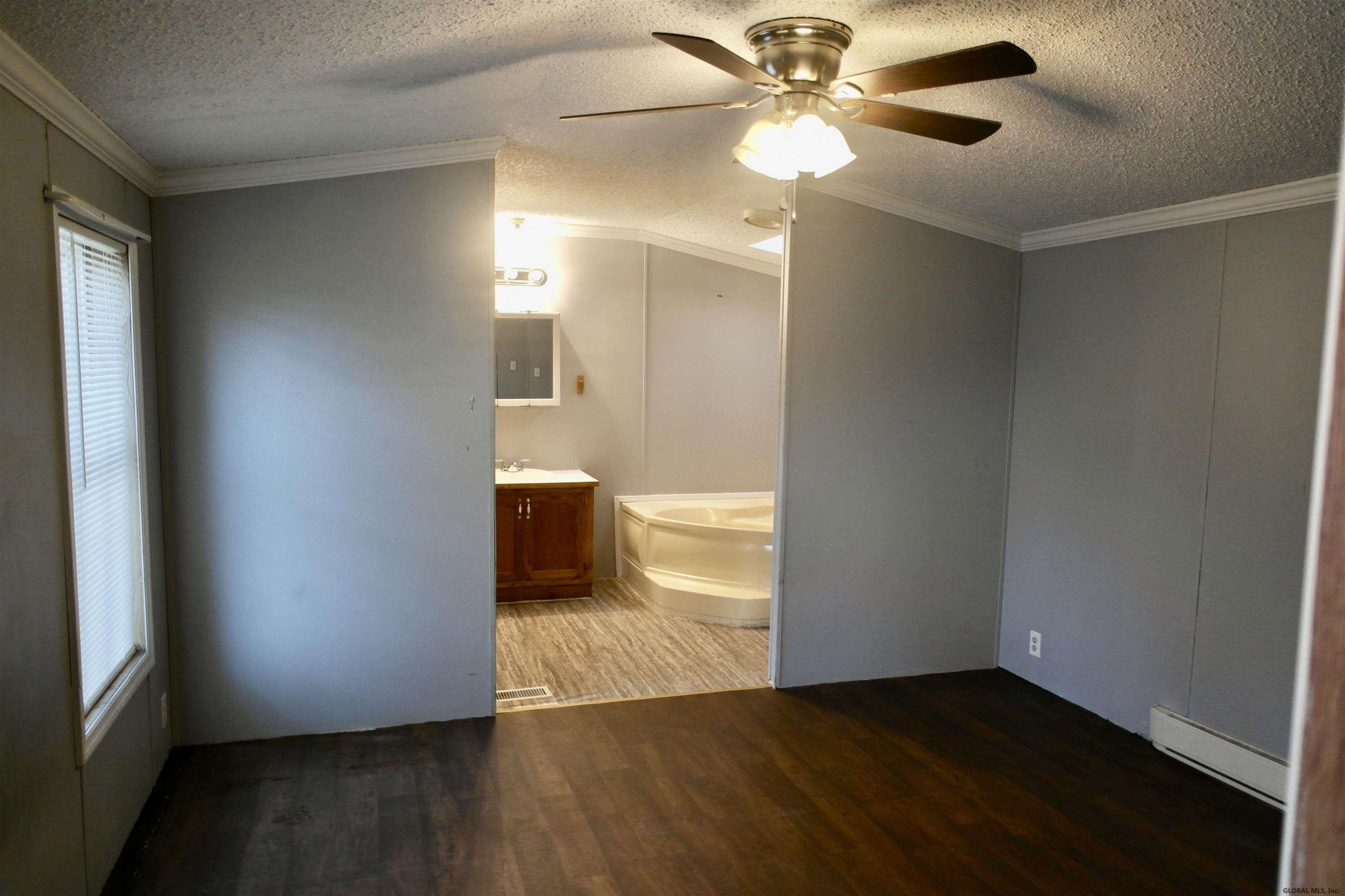 Johnstown, NY 12078,109 LAKE Avenue