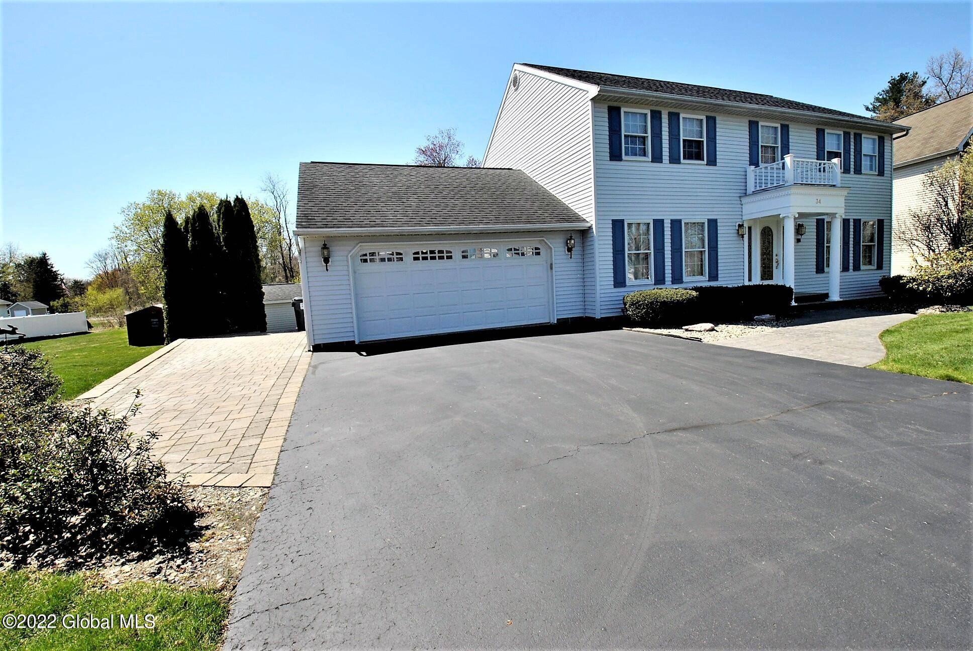 Colonie, NY 12211,34 Dogwood Lane