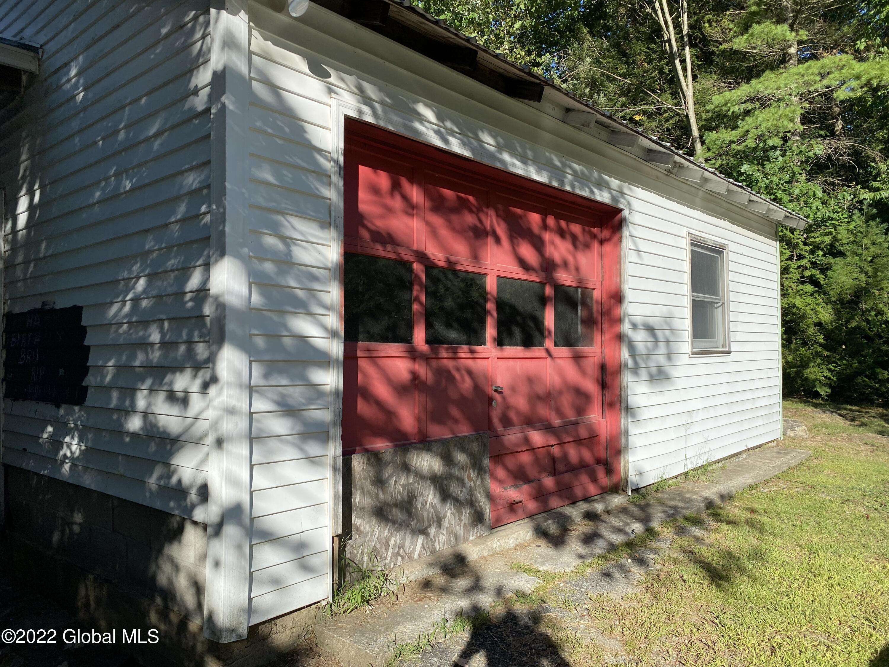 Schroon Lake, NY 12870,1371 Charley Hill Road