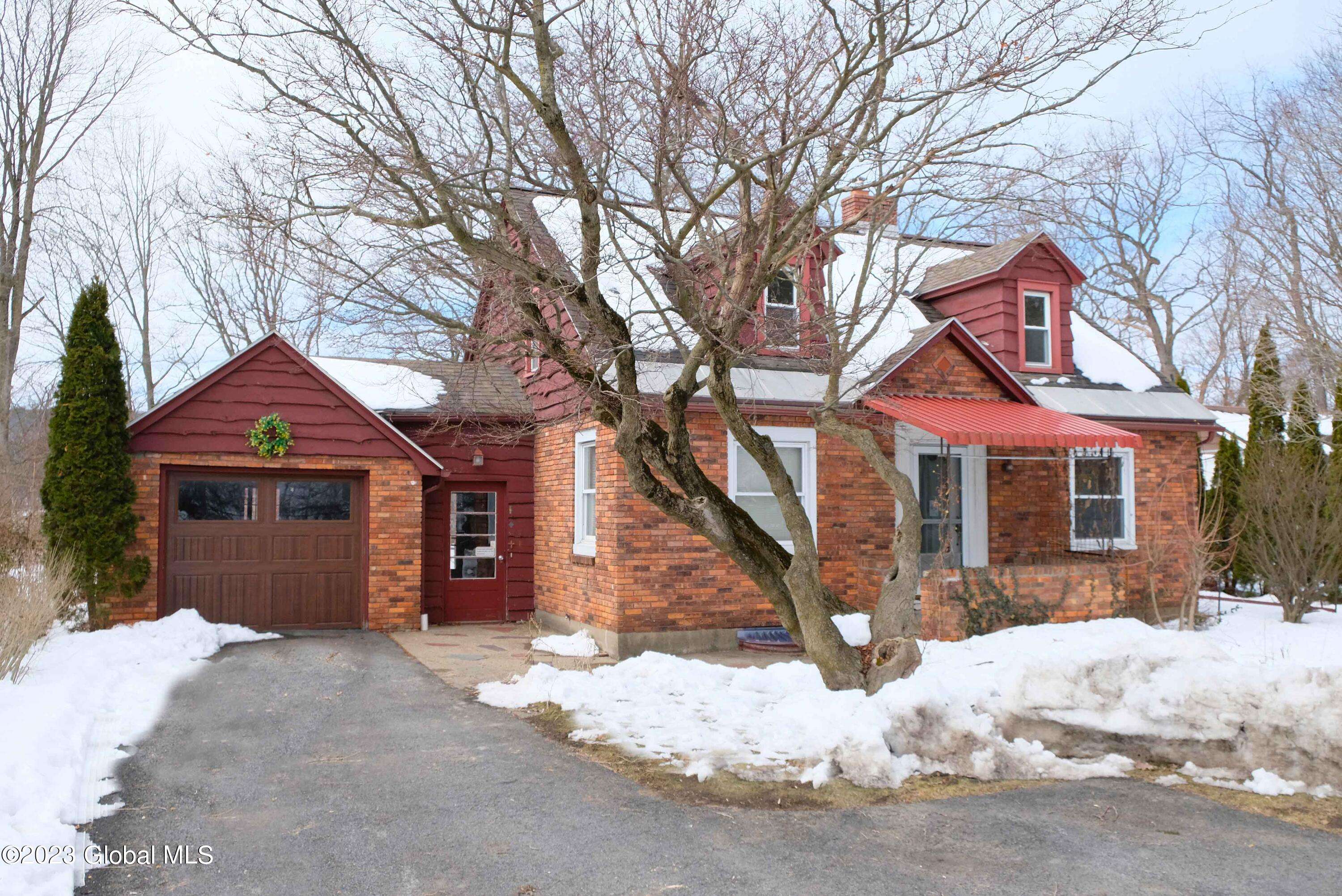 Glenville, NY 12302,1891 Amsterdam Road