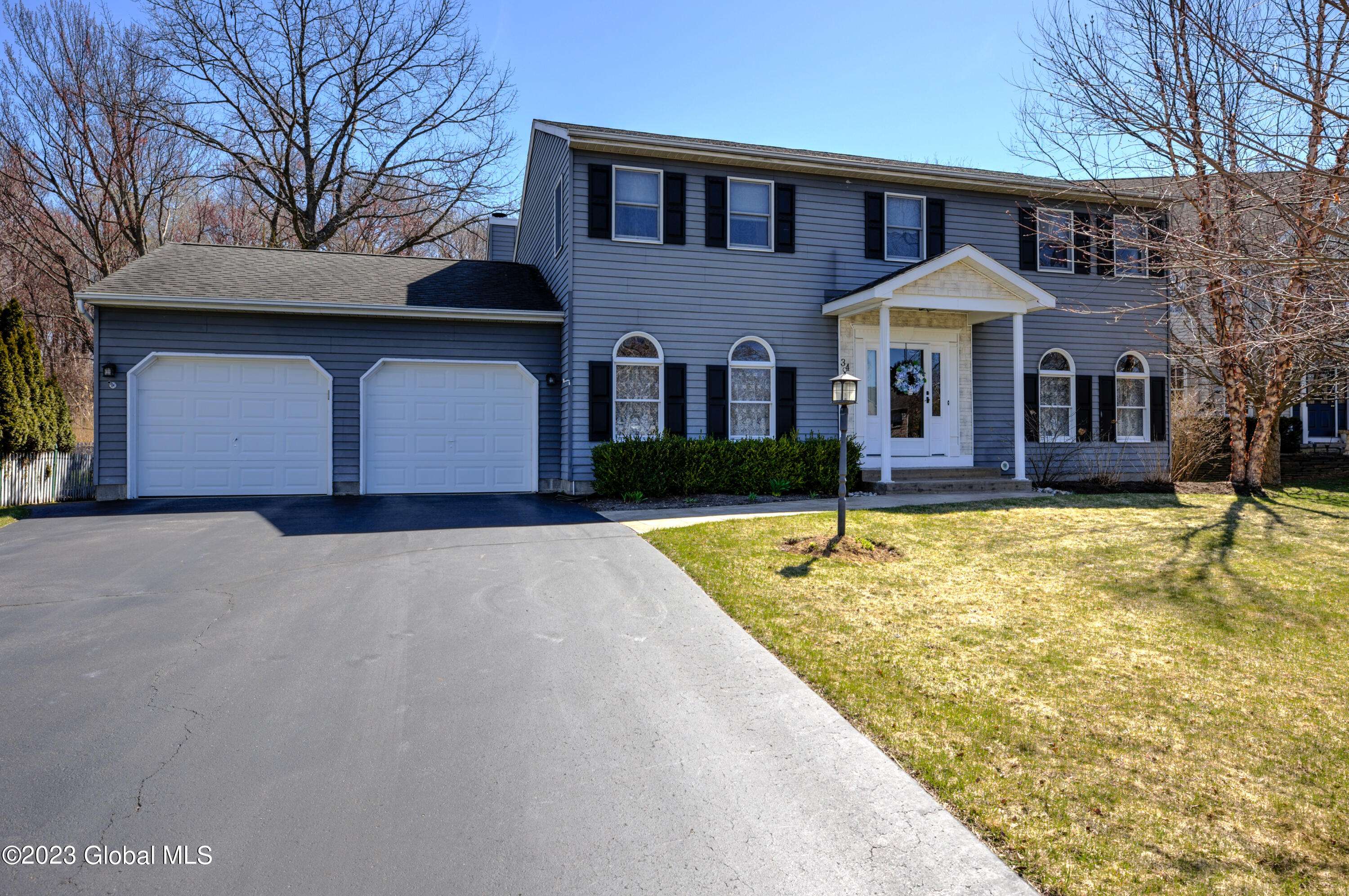 Colonie, NY 12110,34 Dublin Court