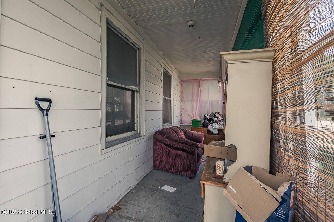 Amsterdam, NY 12010,38 Hibbard Street
