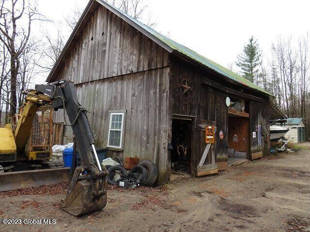Gloversville, NY 12078,286 Bowlers Hill Road