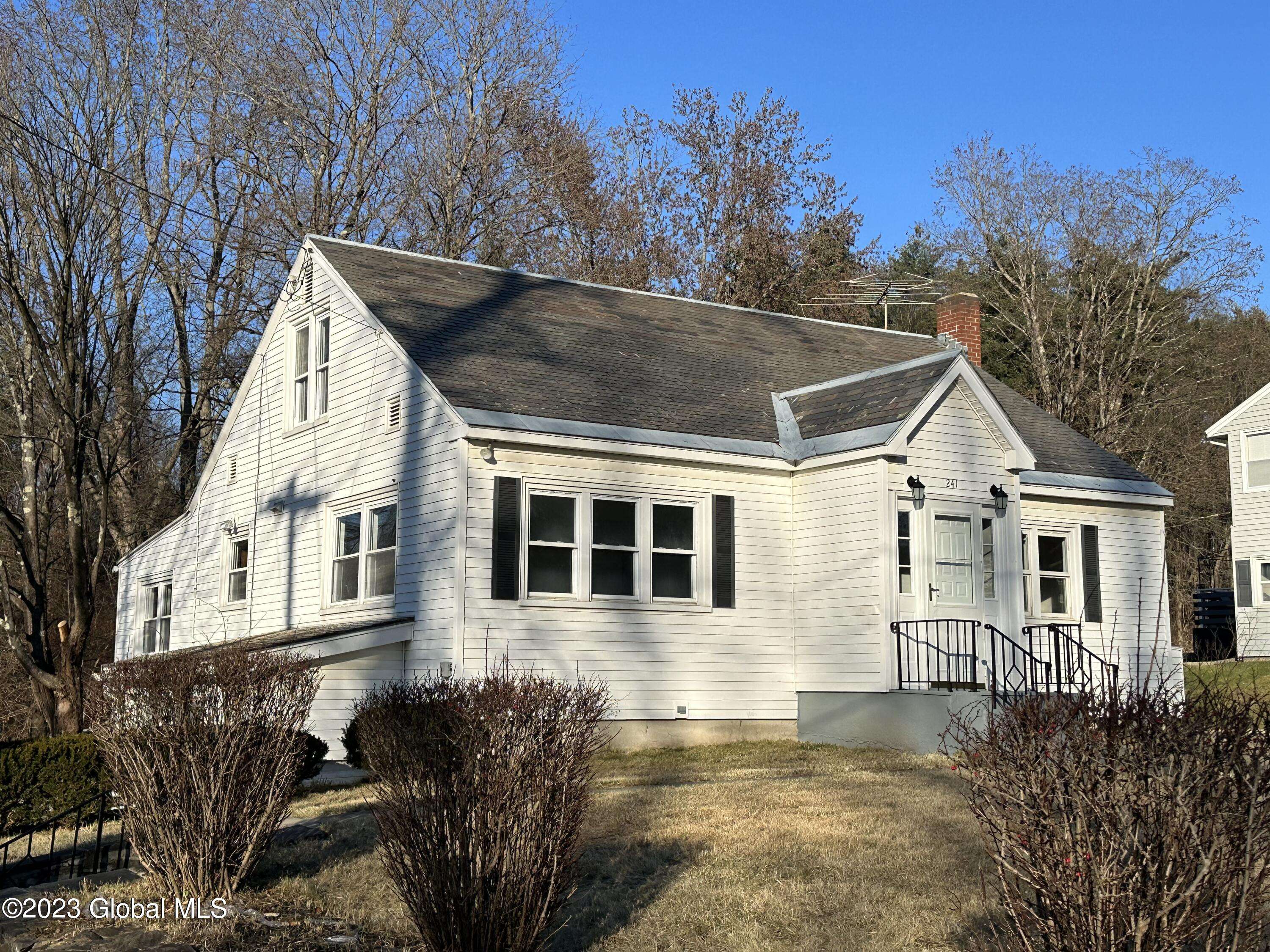 Queensbury, NY 12804,241 Cronin Road