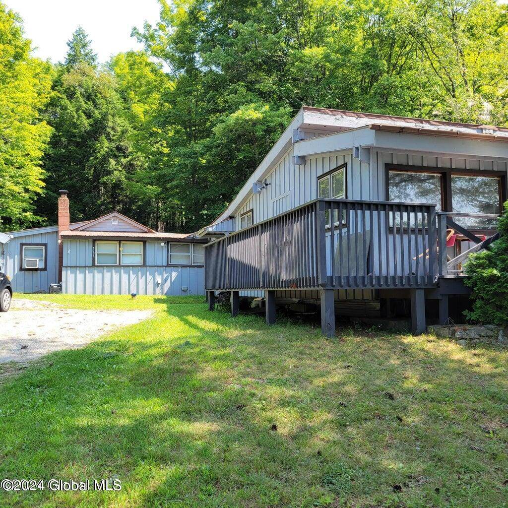 Warrensburg, NY 12817,5204 State Route 9