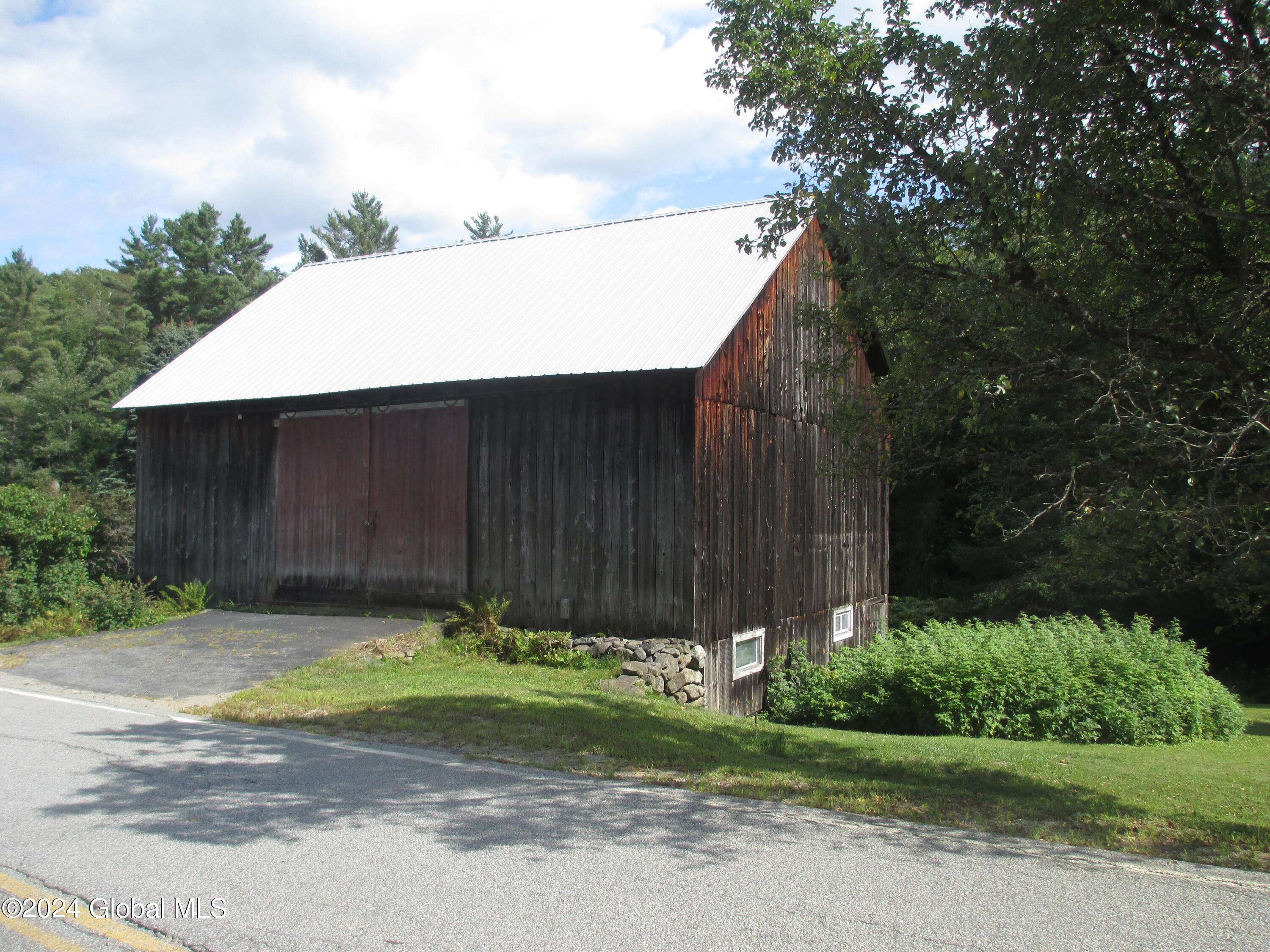 Thurman, NY 12810,1143 Dartmouth Road