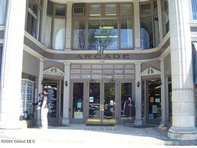 Saratoga Springs, NY 12866,376 Broadway #L1