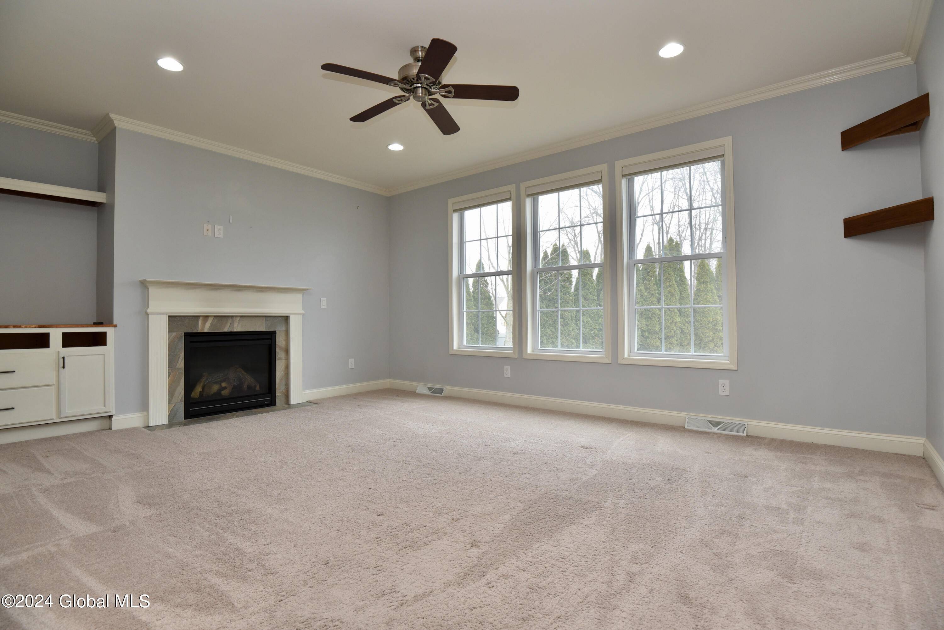 Halfmoon, NY 12188,43 Chester Drive