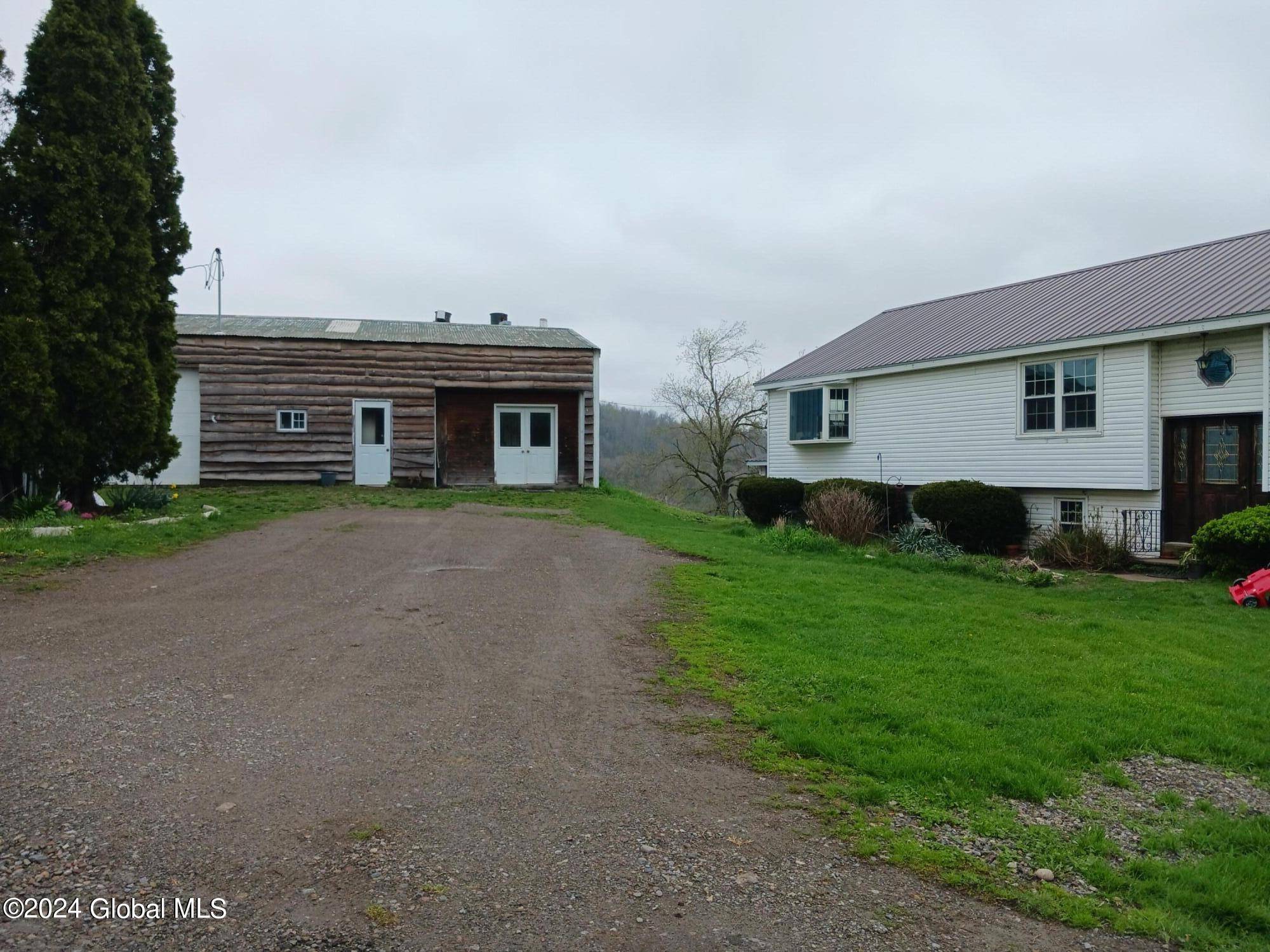 Little Falls, NY 13365,330 N Gardinier Road