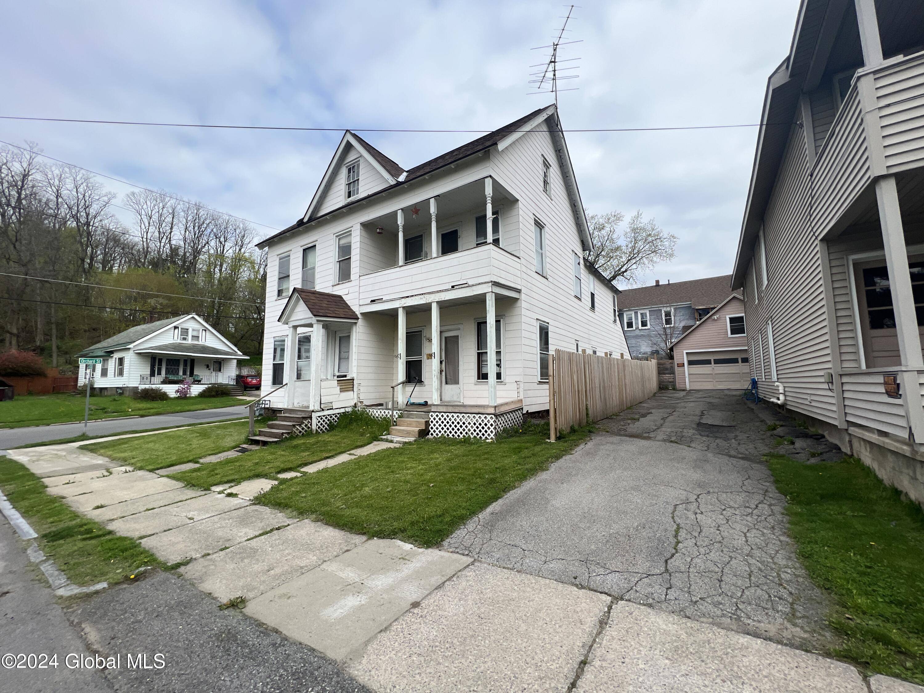 Gloversville, NY 12078,132 Grand Street