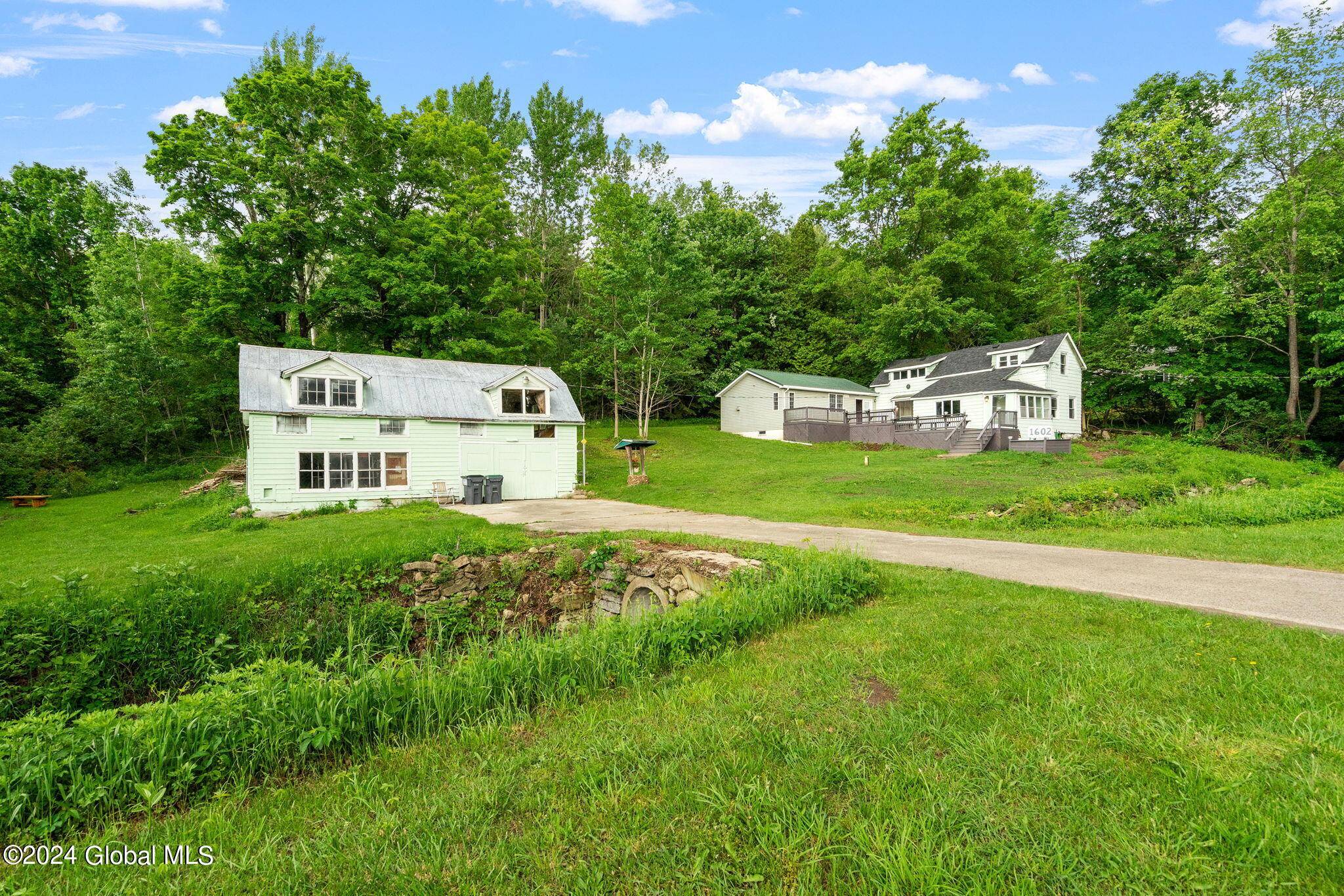 St Johnsville, NY 13452,1602 Kringsbush Road