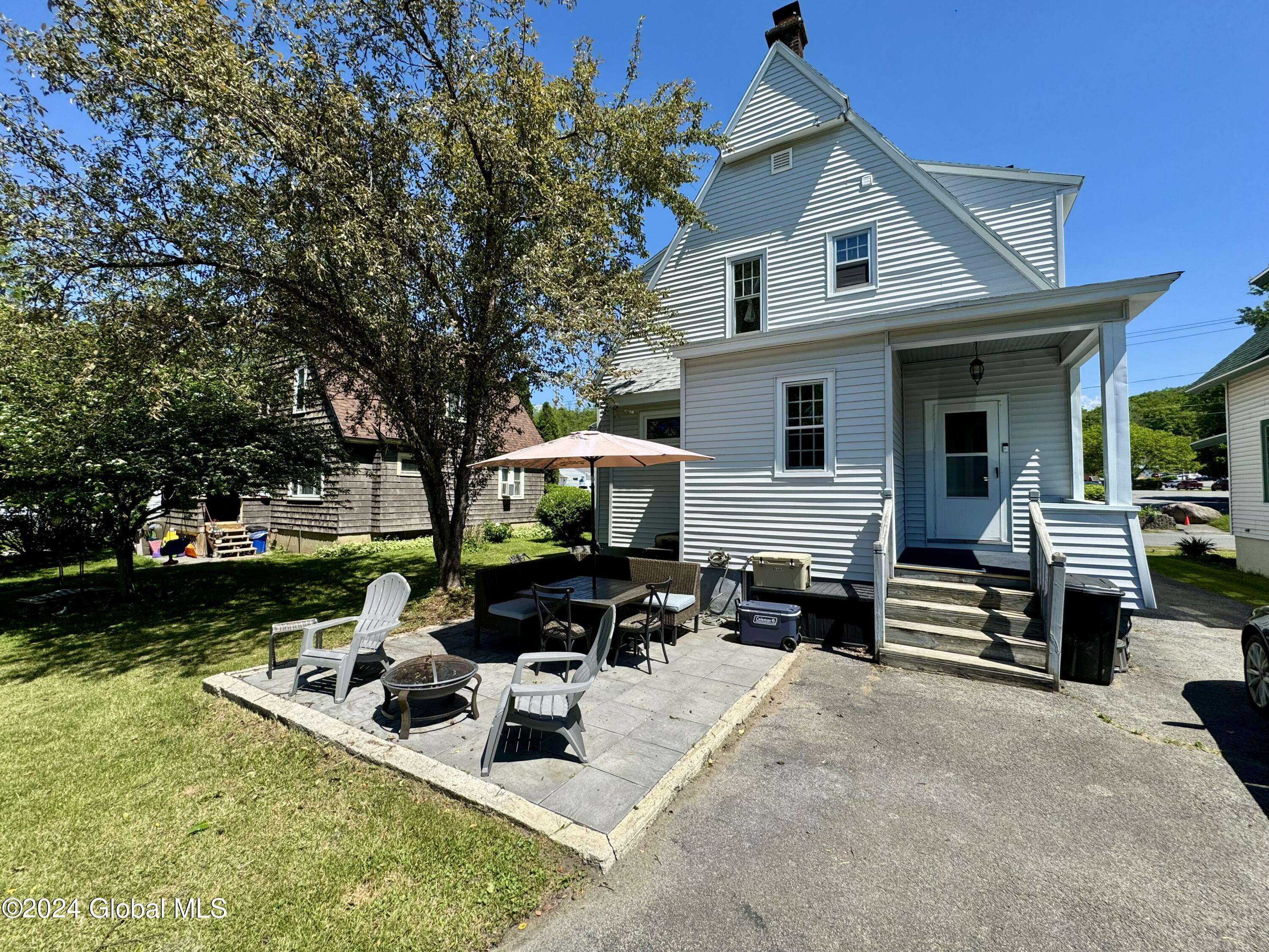 Amsterdam, NY 12010,404 Division Street