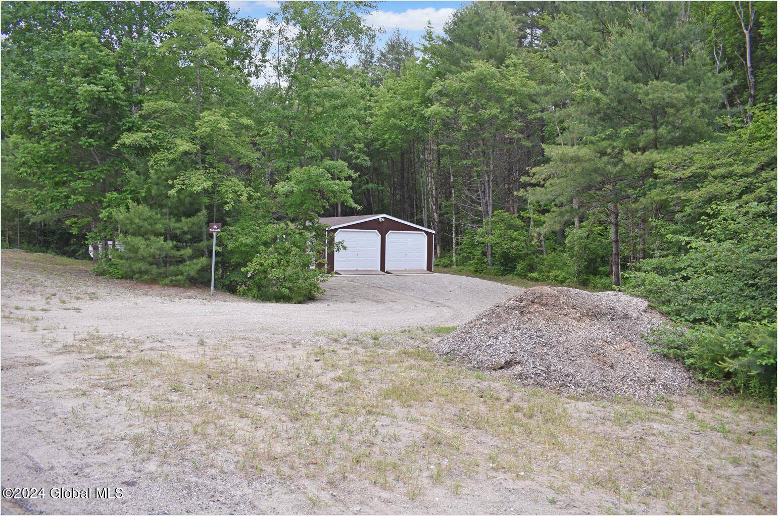 North Hudson, NY 12855,65 Wonderview Road