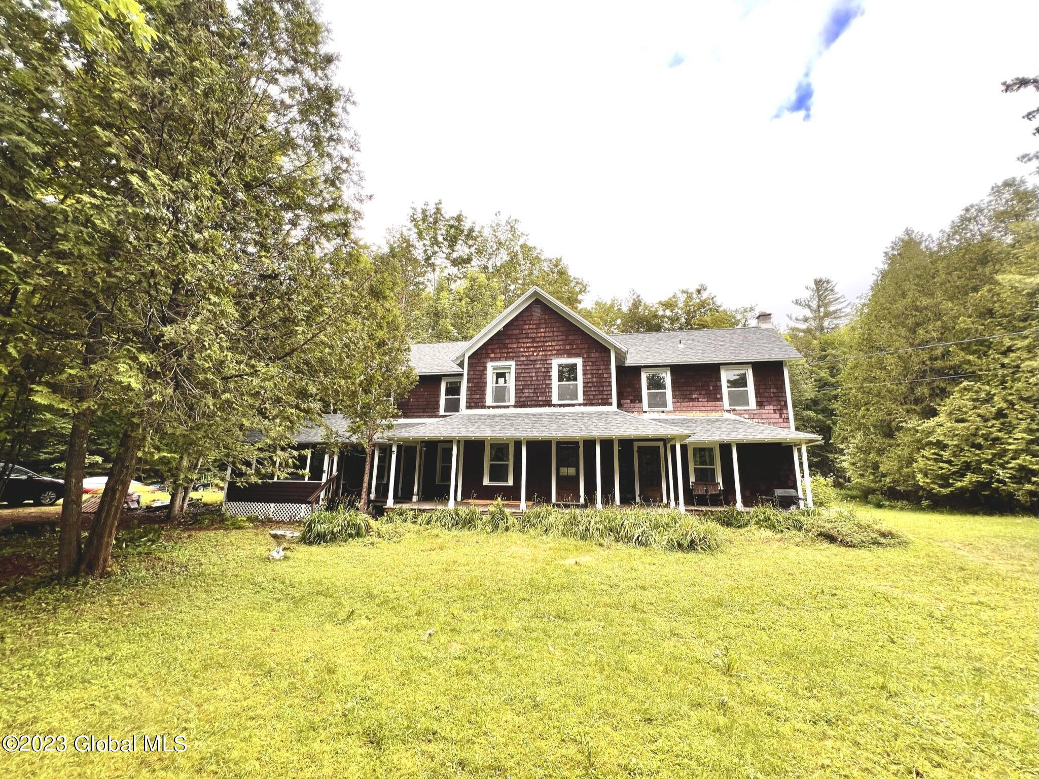 Newcomb, NY 12852,5604 Nys Rte 28n