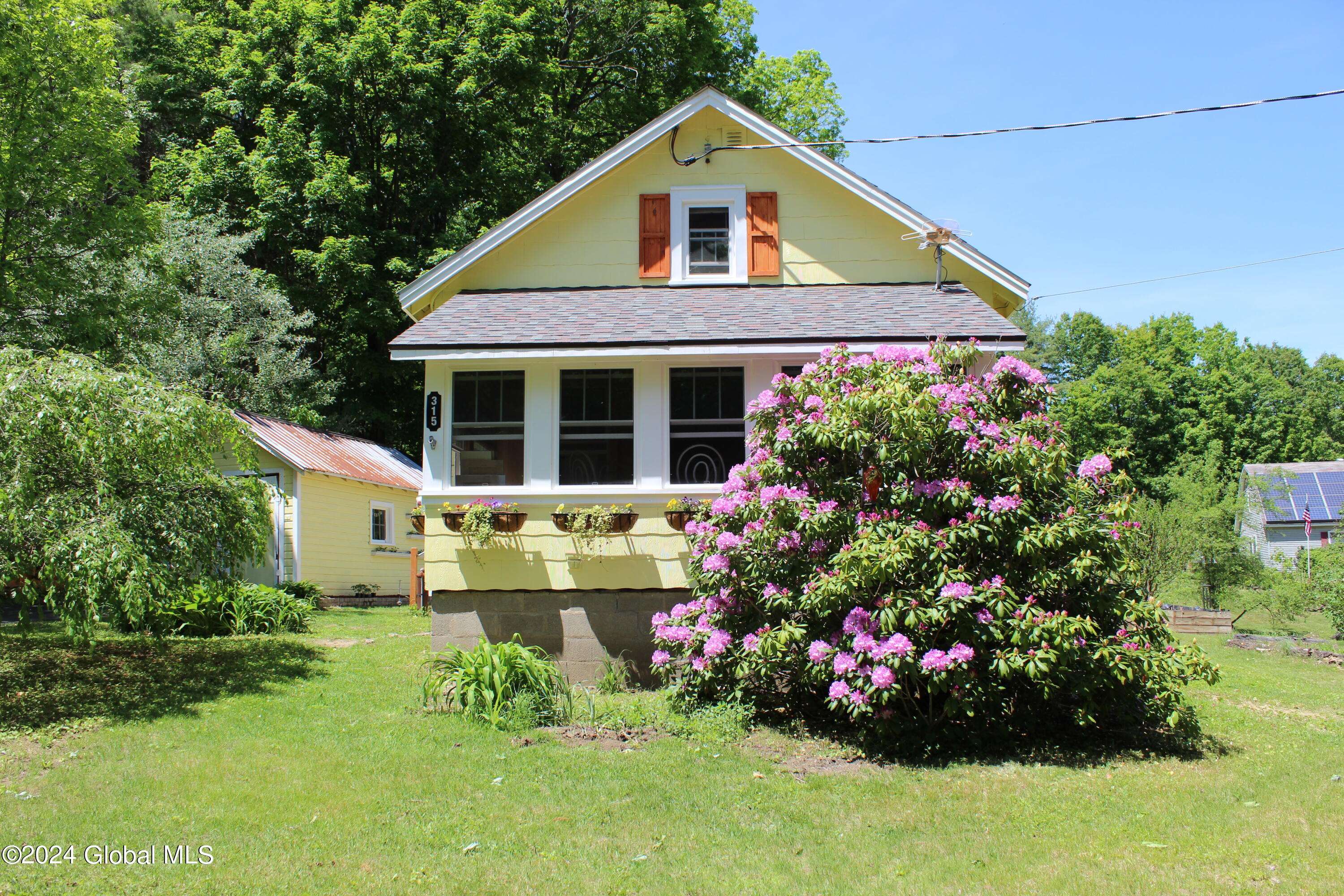 Mayfield, NY 12078,315 Vandenburgh Point Road