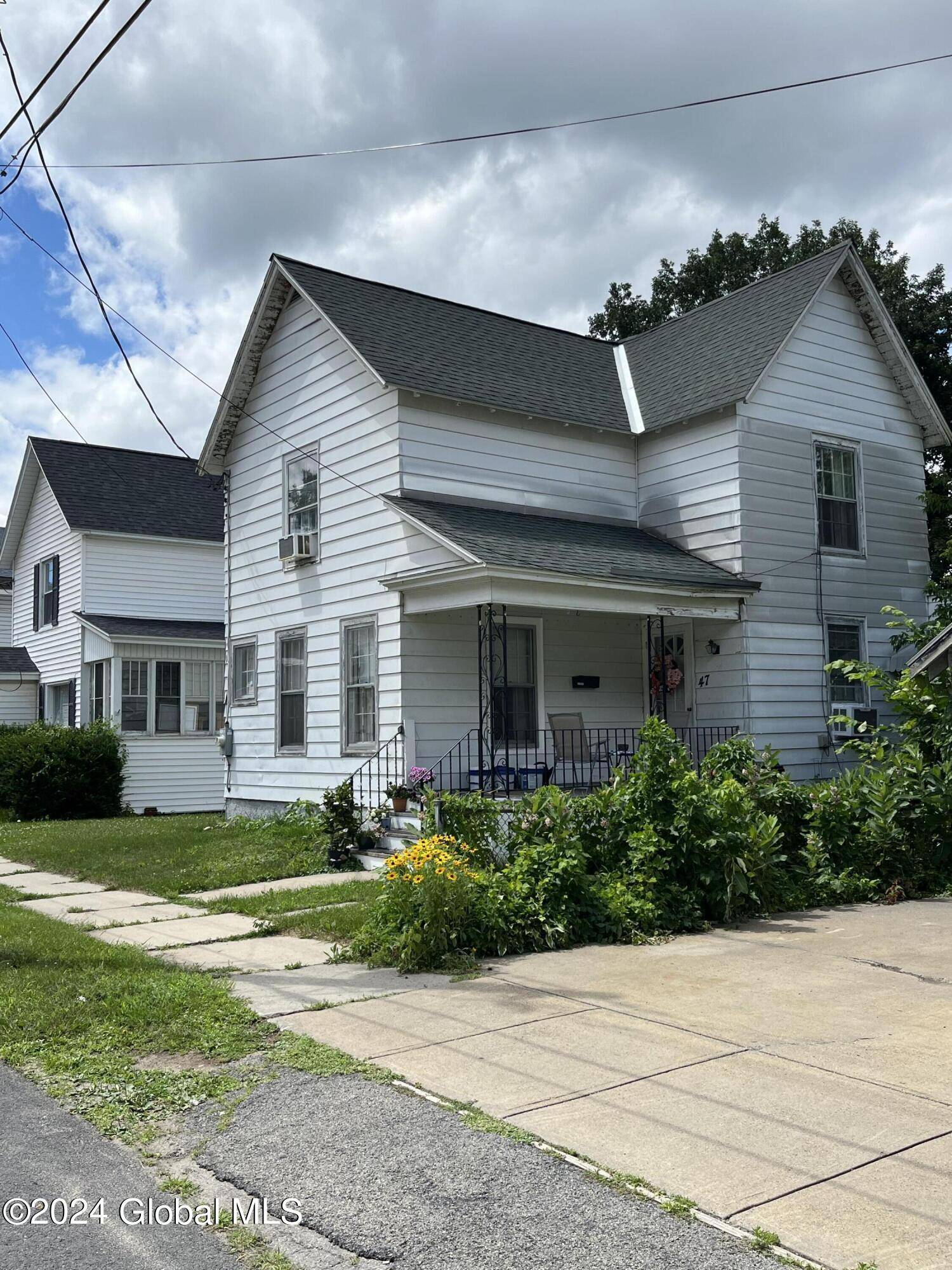 Gloversville, NY 12078,47 Fifth Avenue