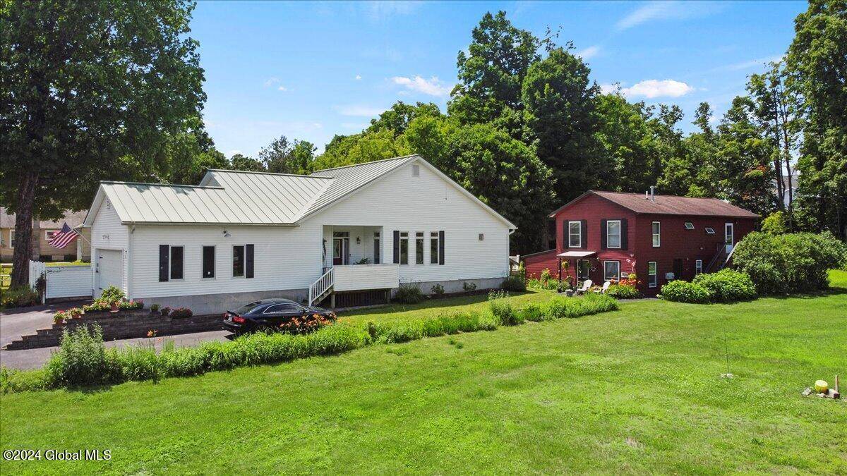 Schroon Lake, NY 12870,7 Windsor Street