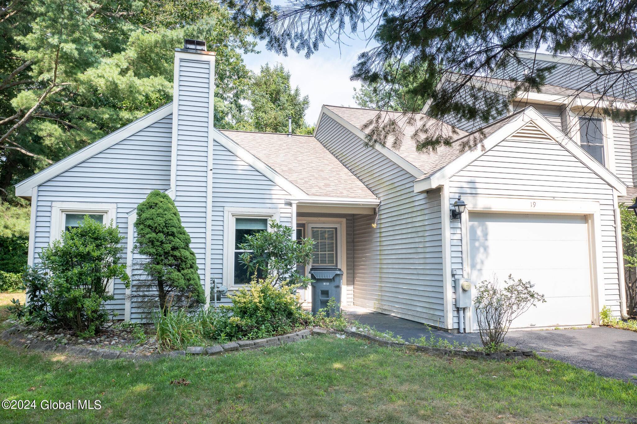 Halfmoon, NY 12065,19 Generals Way