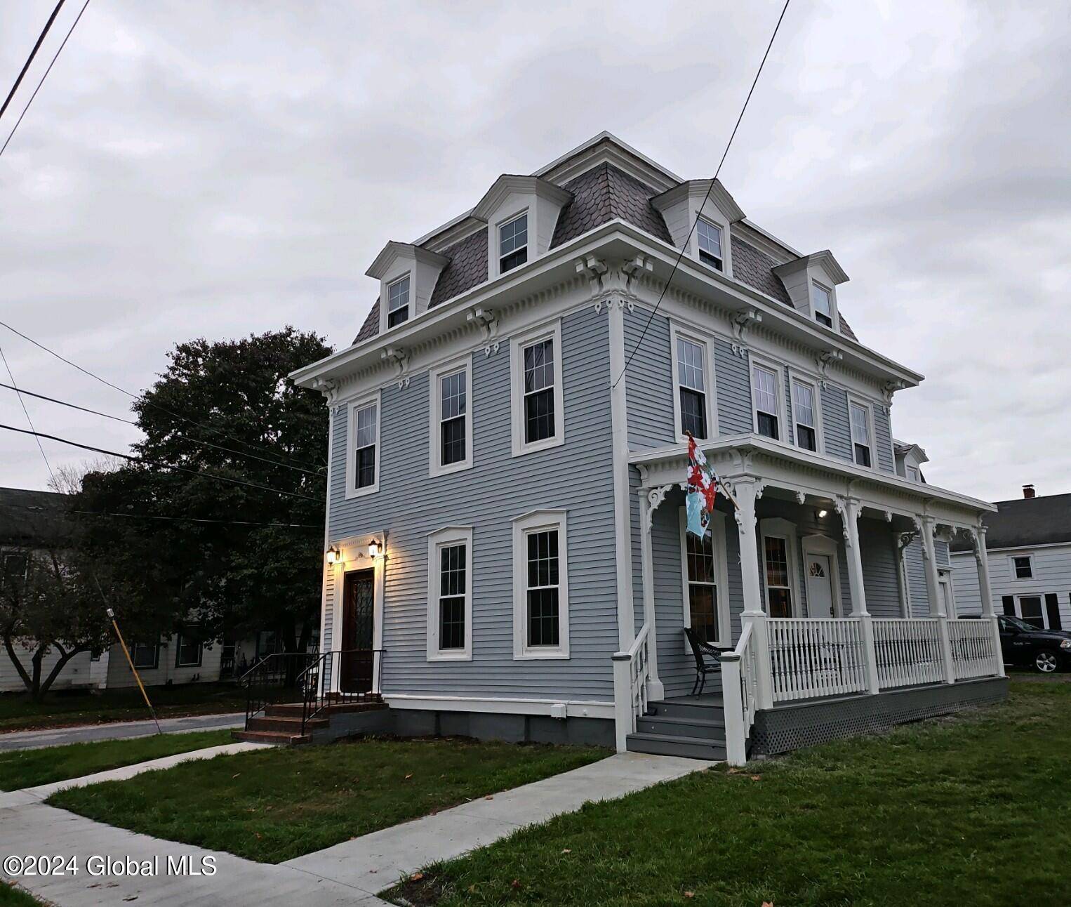 Hoosick Falls, NY 12090,73 Elm Street