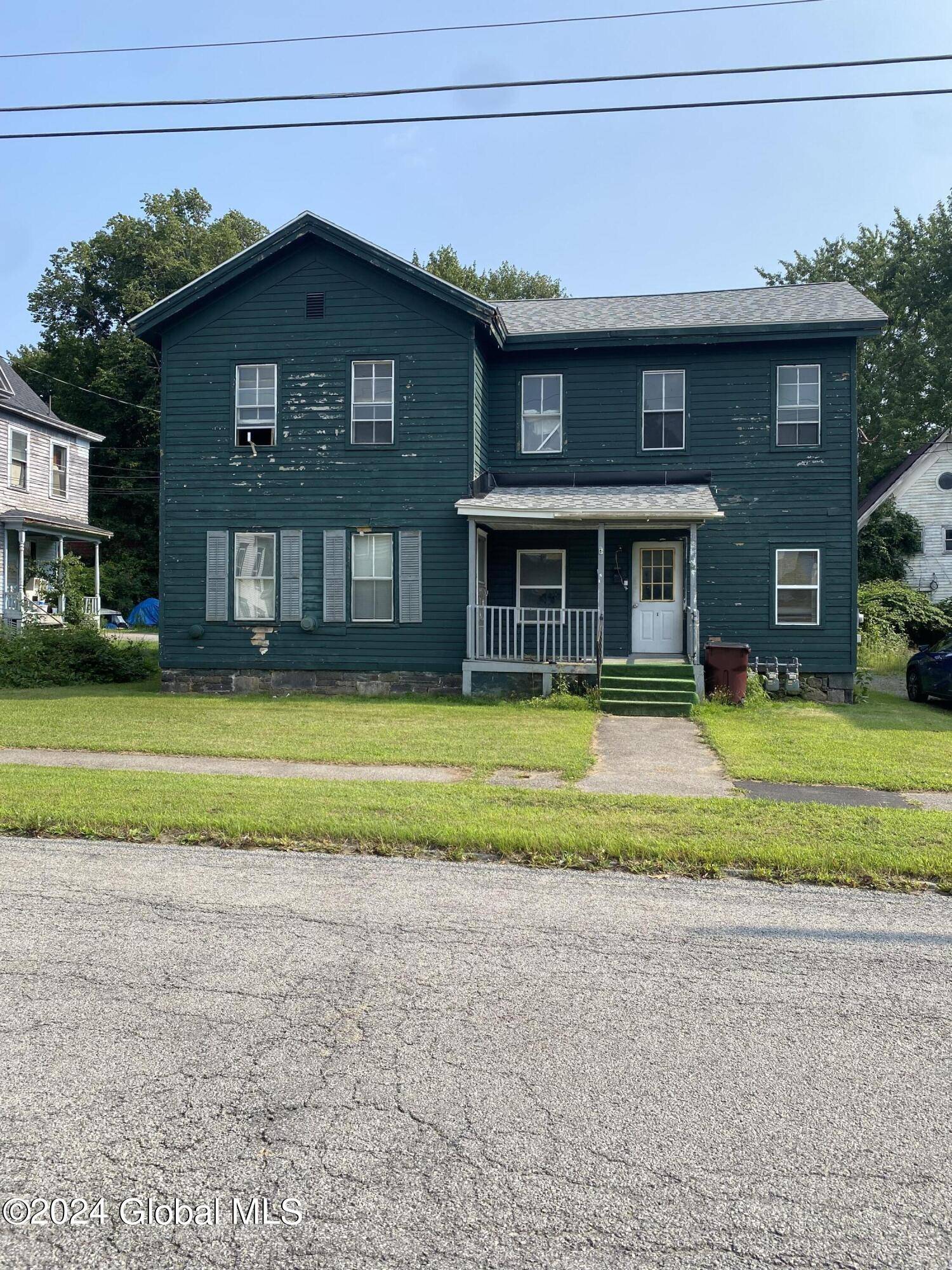 Gloversville, NY 12078,48 1st Avenue